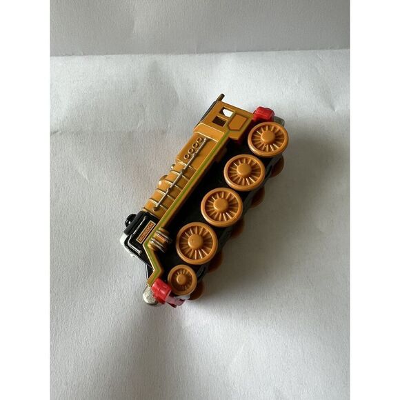 Thomas The Tank Engine & Friends Take N Play Diecast Magnetic Train Big Lot - Picture 8 of 16